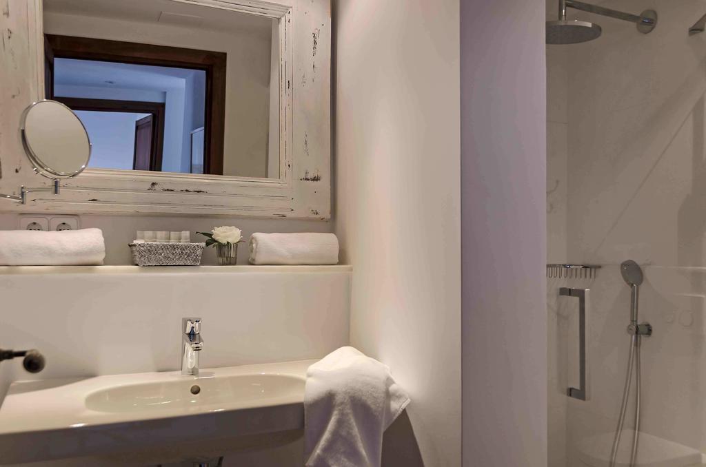 Staycatalina Boutique Hotel-Apartments ปัลมาเดมายอร์กา ห้อง รูปภาพ